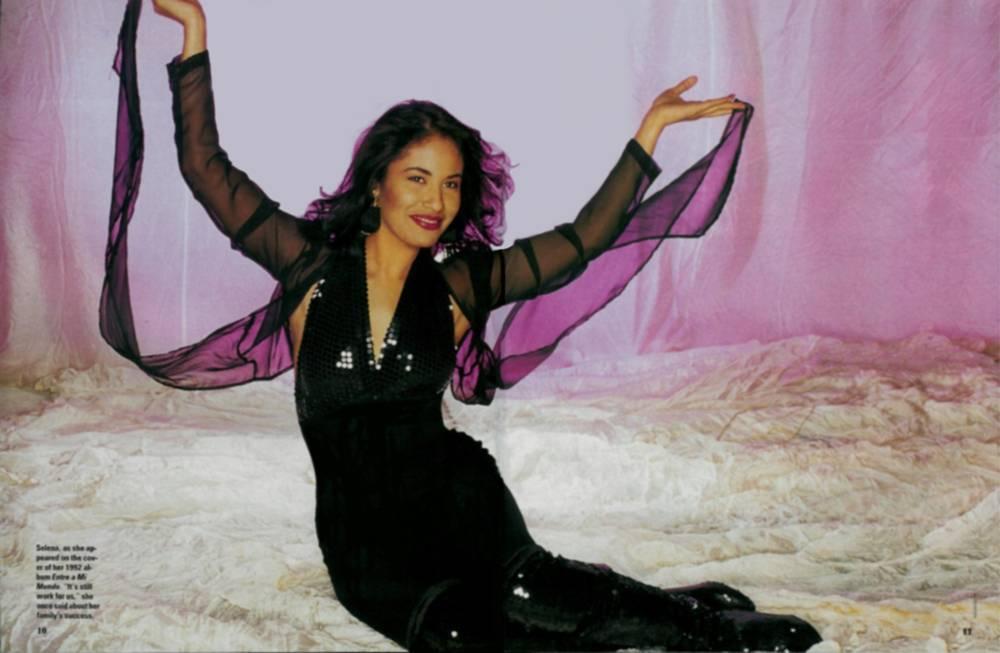 Beautiful Goddess - Selena Quintanilla Entre A Mi Mundo Photoshoot - HD Wallpaper 