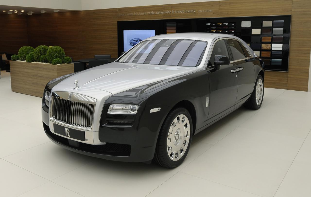 Rolls Royce Ghost Two Tone - HD Wallpaper 