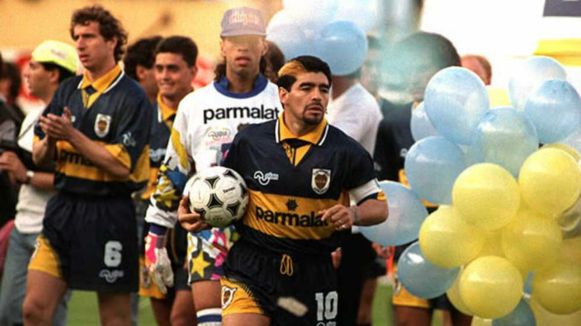 Return To Boca Juniors, - Maradona Boca Juniors - HD Wallpaper 