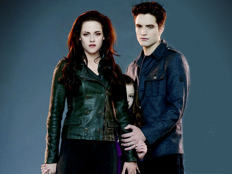 Breaking Dawn Part Wallpaper Edward Bella And Renesmee - HD Wallpaper 