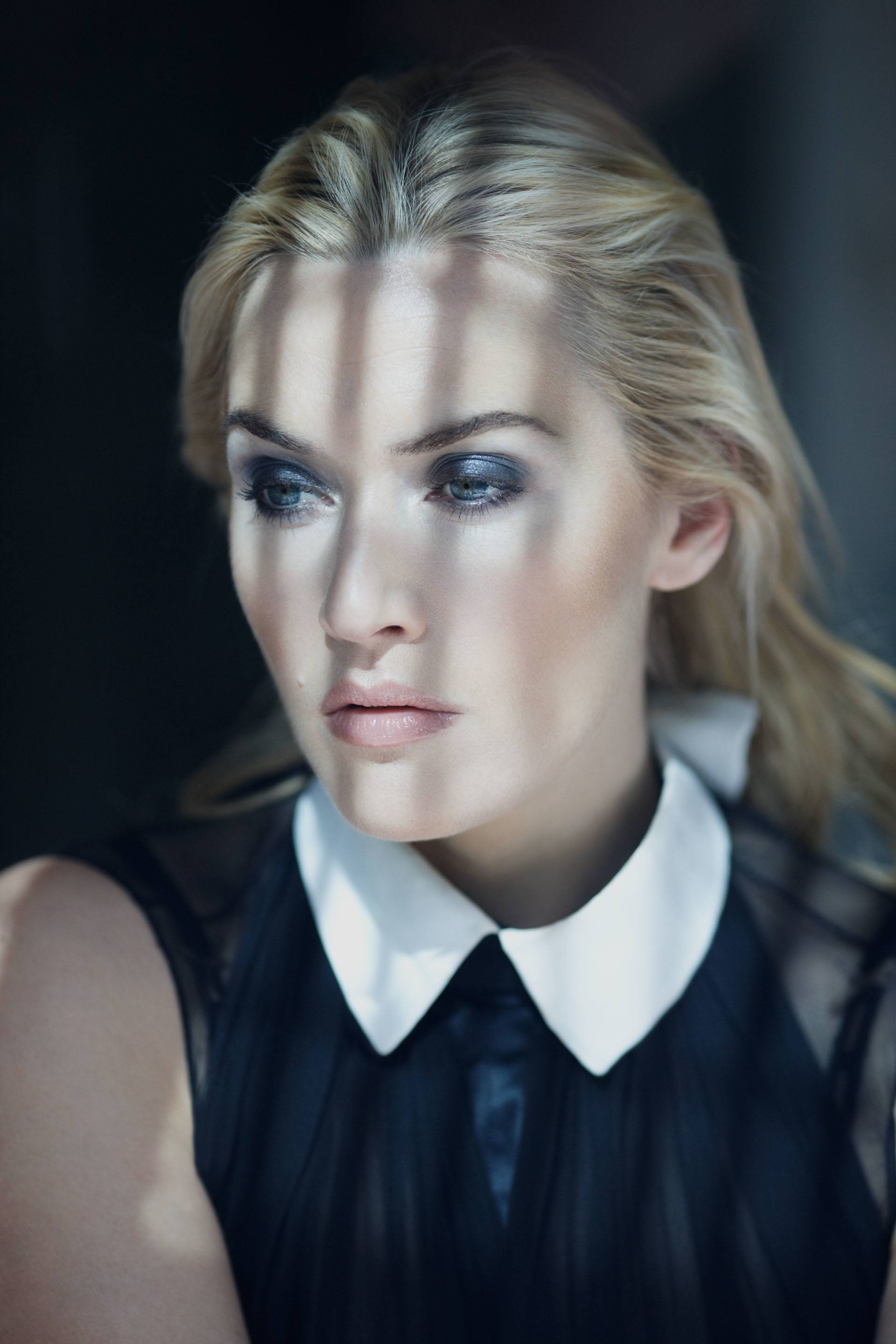 Download Kate Winslet Wallpaper - Sexy Kate Winslet Hot - HD Wallpaper 