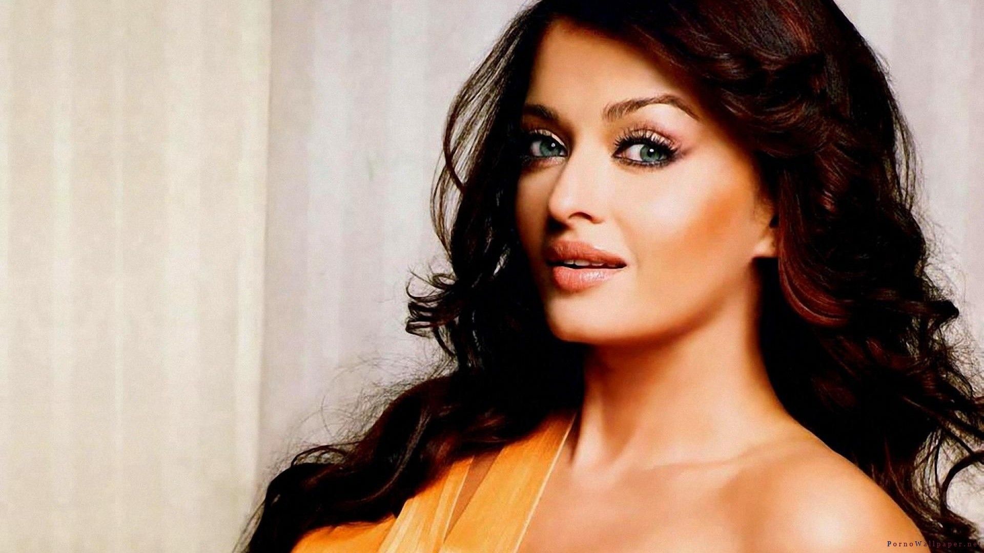 Without Cloth Aishwarya Rai - HD Wallpaper 