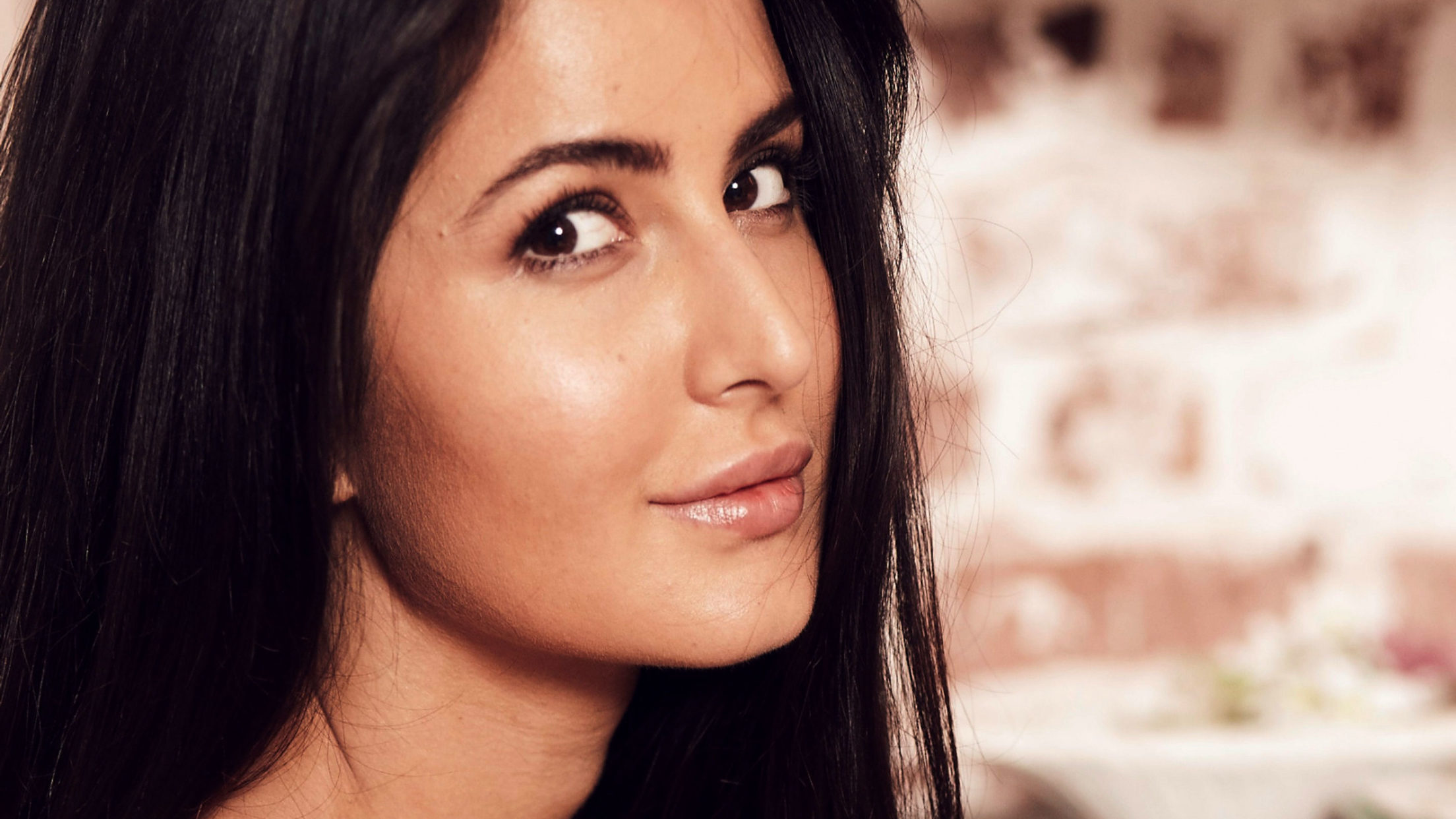 Katrina Kaif Kartik Aryan - HD Wallpaper 