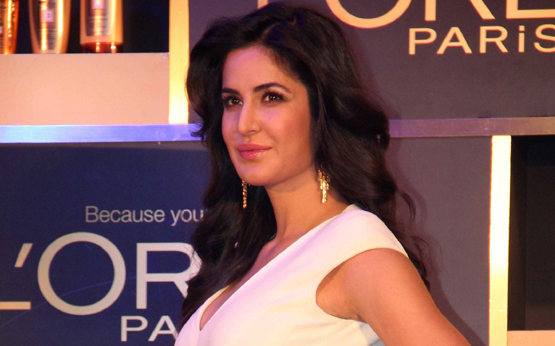 Katrina Kaif Beautiful New High Definition Wallpapers - Girl - HD Wallpaper 