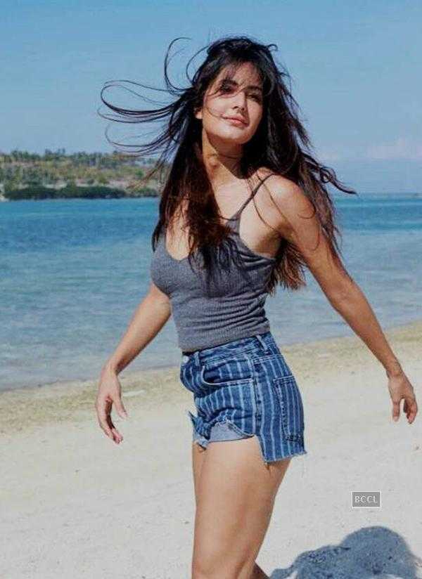 Katrina Kaif S Hot & Sexy Photos - Thugs Of Hindustan Katrina Kaif - HD Wallpaper 