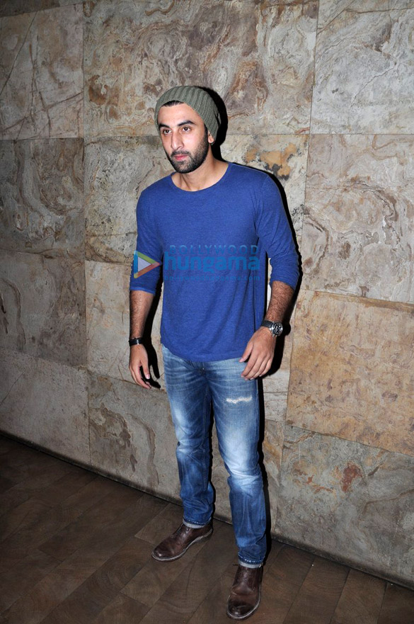 Ranbir Kapoor, Katrina Kaif, Sidharth Malhotra & Alia - Standing - HD Wallpaper 