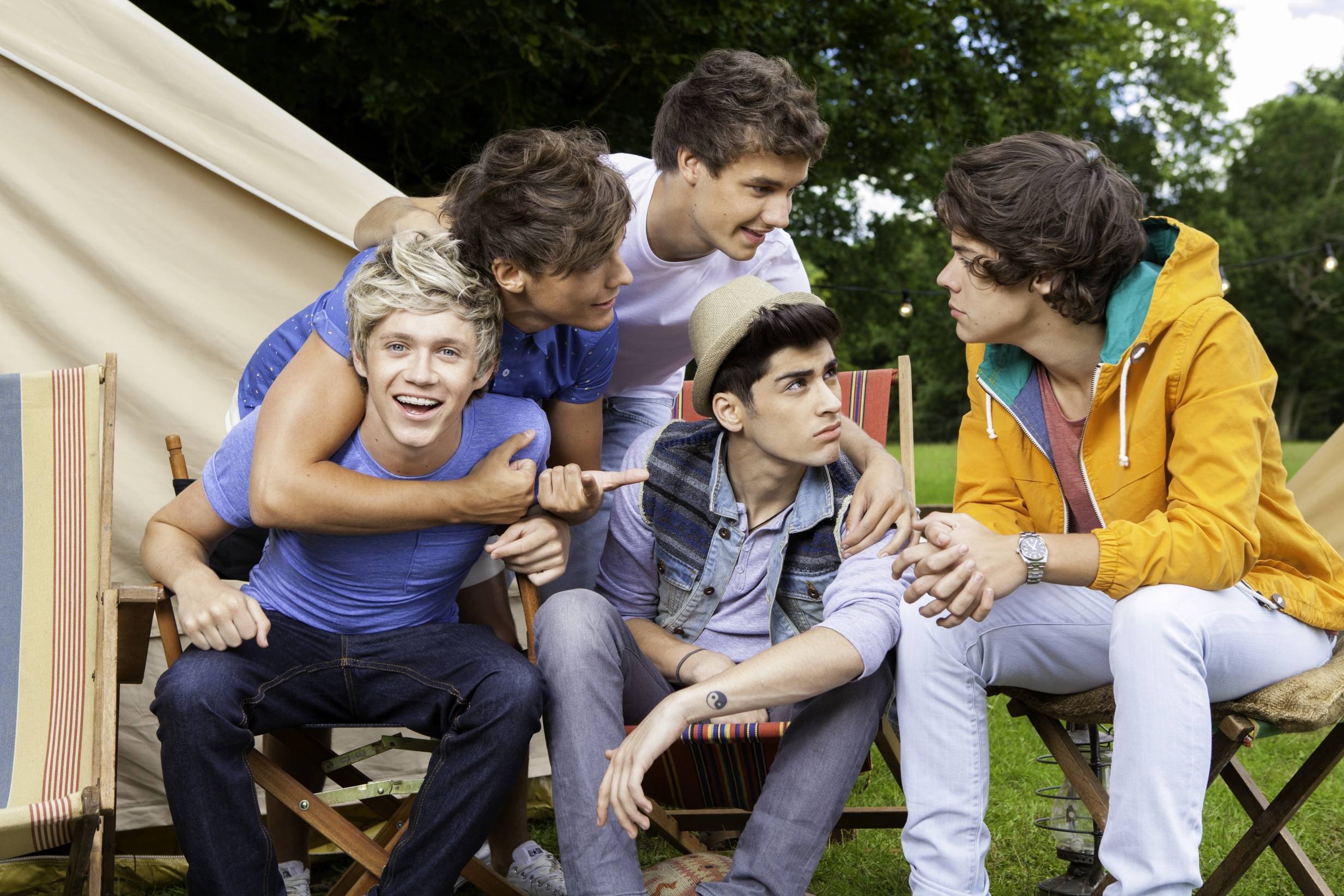 1d Live While We Young - HD Wallpaper 
