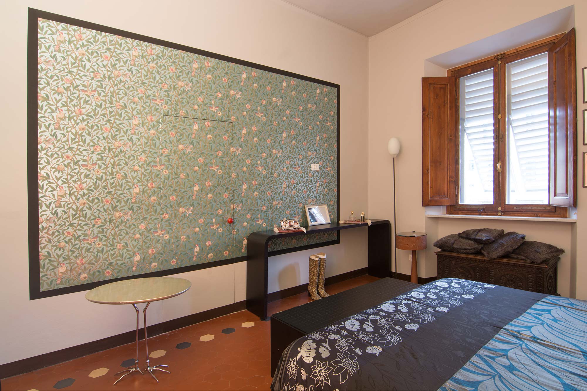 Art Deco Wallpaper Graham And Brown - Window Blind - HD Wallpaper 