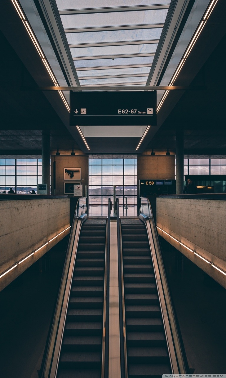 Mobile Airport - HD Wallpaper 