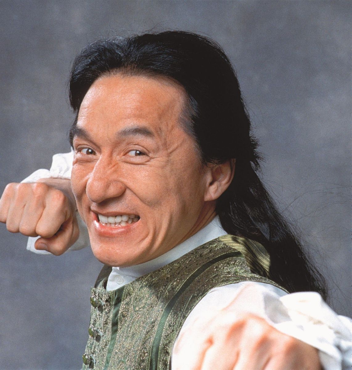 Jackie Chan 3 Wallpaper - Fried Egg On Forehead - HD Wallpaper 