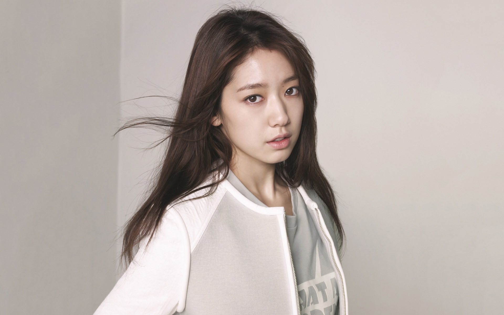 Wallpaper Park Shin Hye - Park Shin Hye Wallpaper Hd - HD Wallpaper 