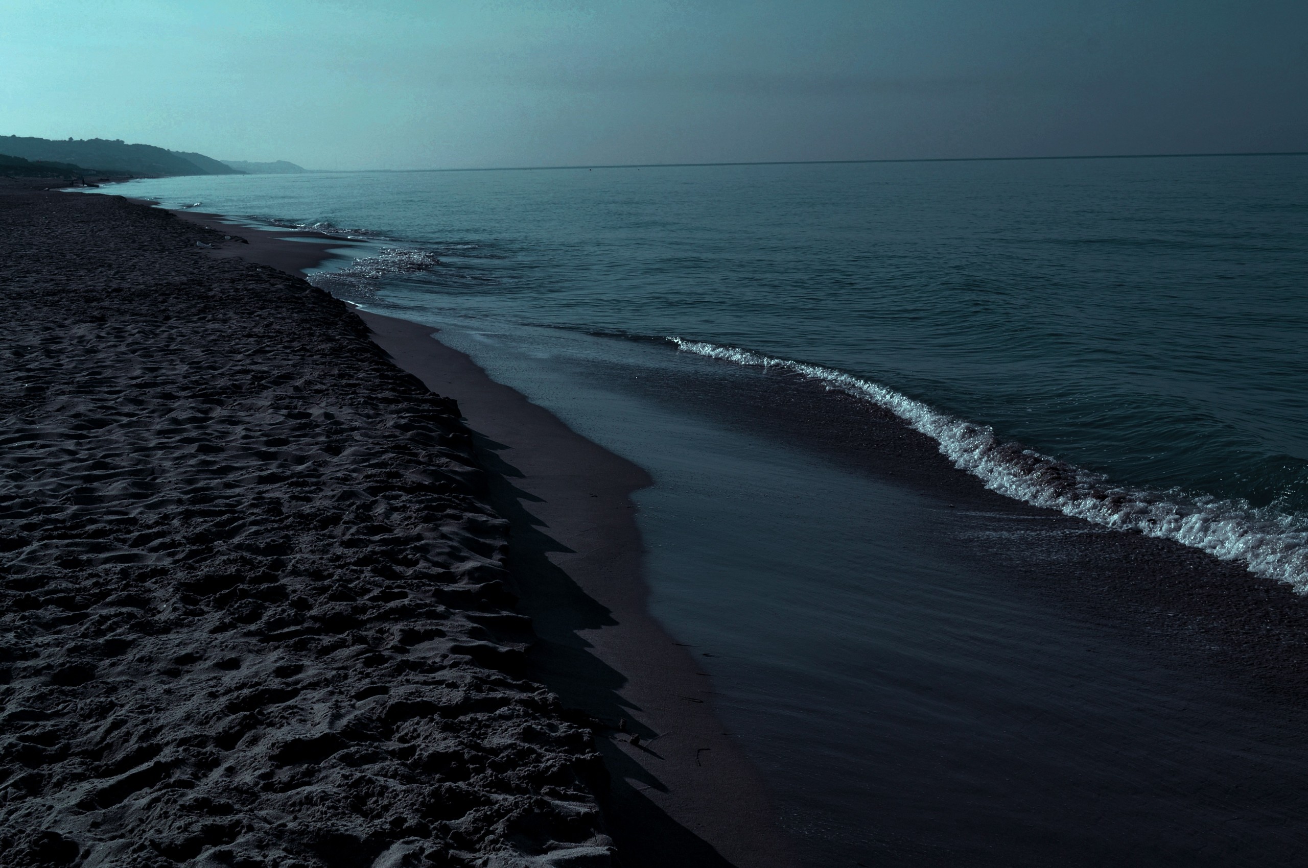 Beach Sea At Night - HD Wallpaper 