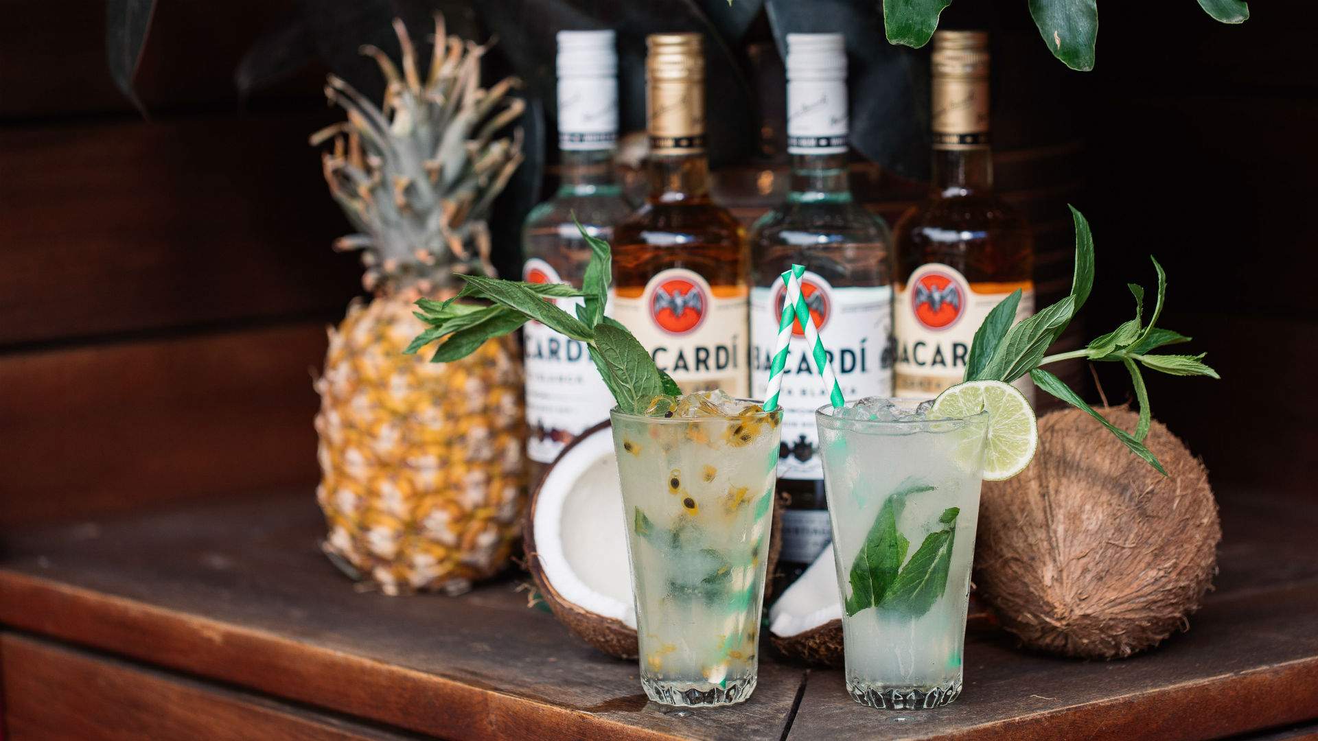 Pineapple - HD Wallpaper 