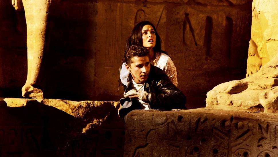 Transformers, Transformers, Megan Fox, Megan Fox, Shia - Shia Labeouf Hd Wallpaper Transformers - HD Wallpaper 