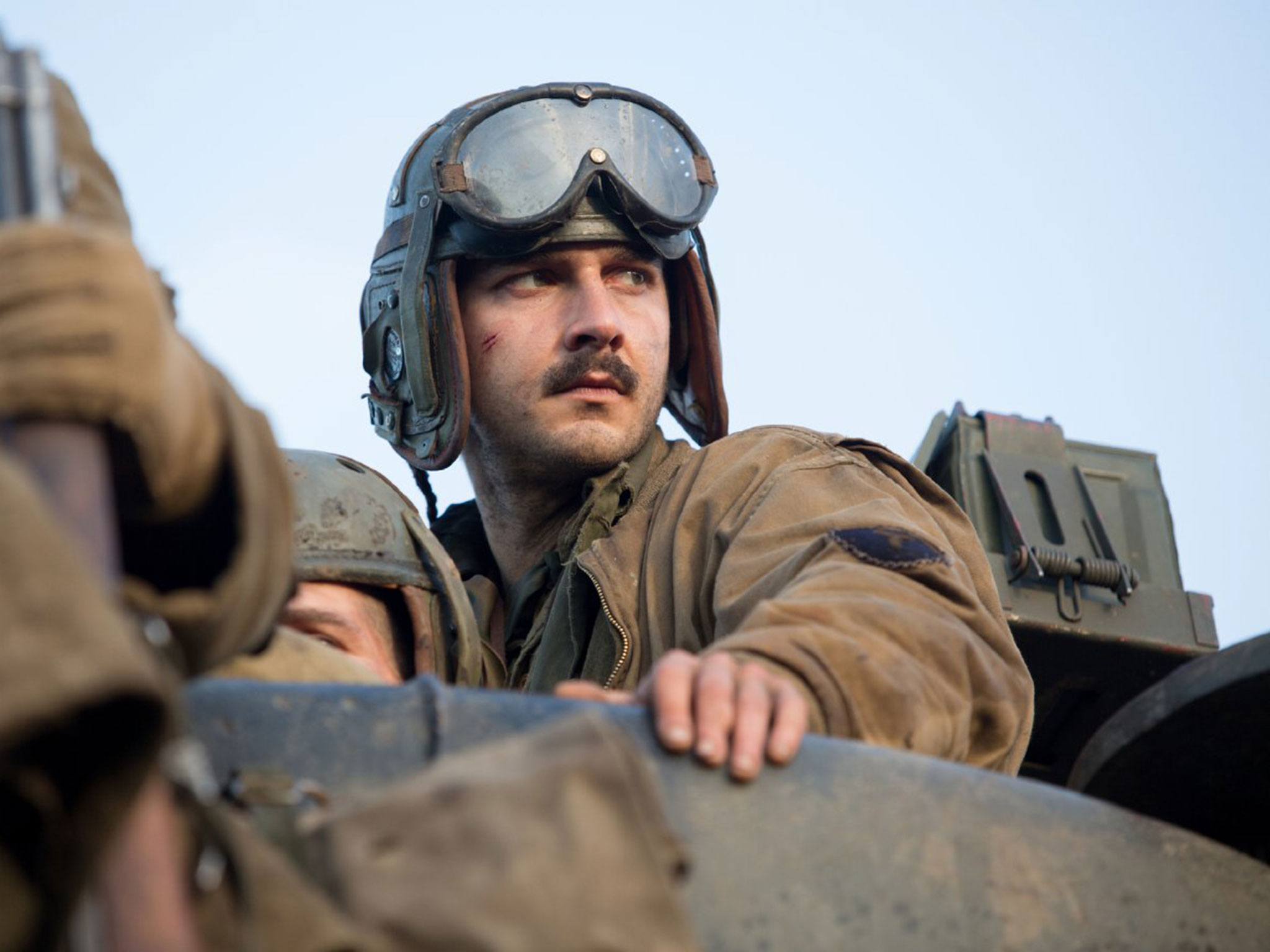 Fury Film Shia Labeouf - HD Wallpaper 