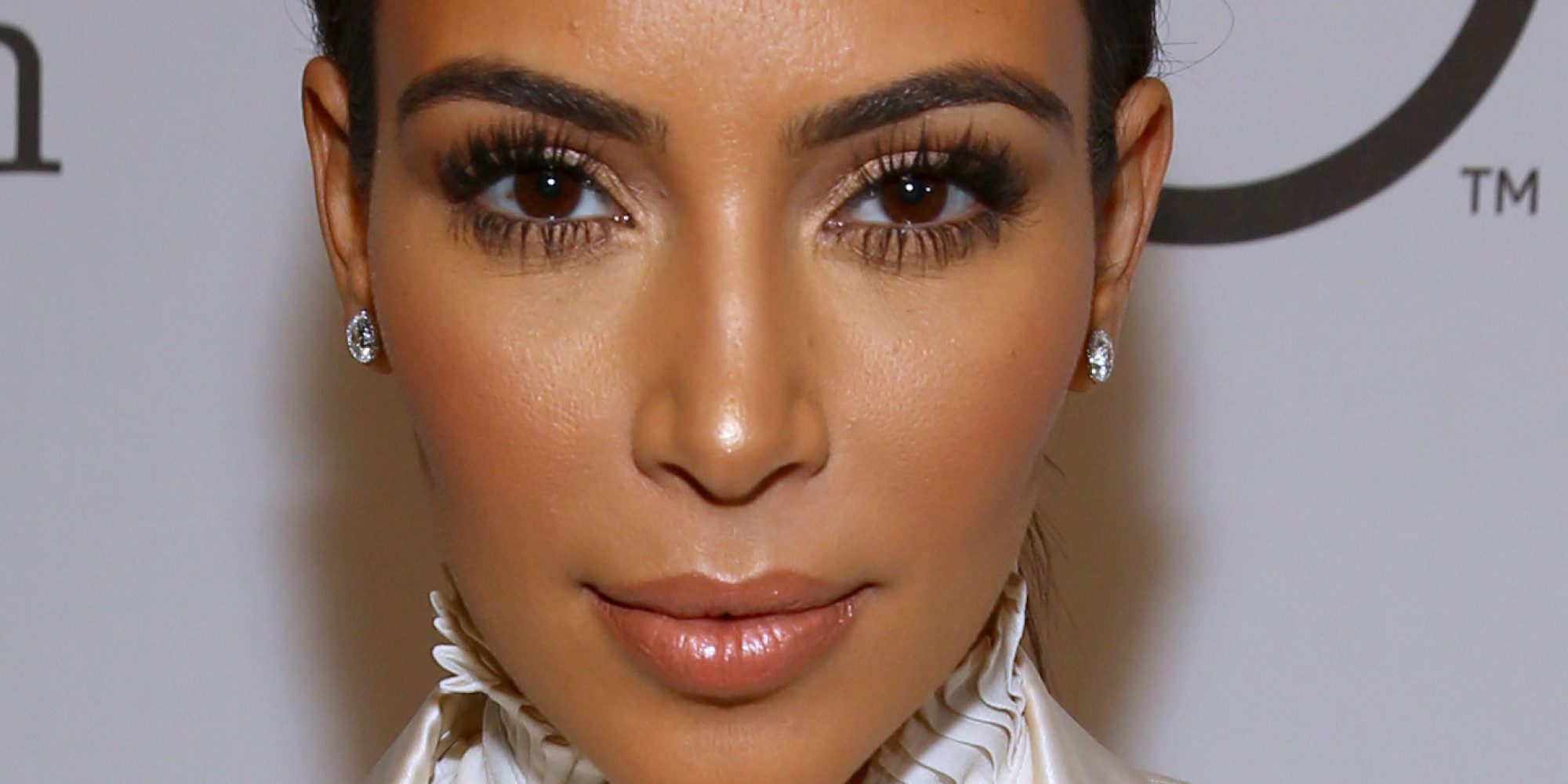 Kim Kardashian Hd Wallpapers, Desktop Wallpaper - Kim Kardashian Natural Lashes - HD Wallpaper 