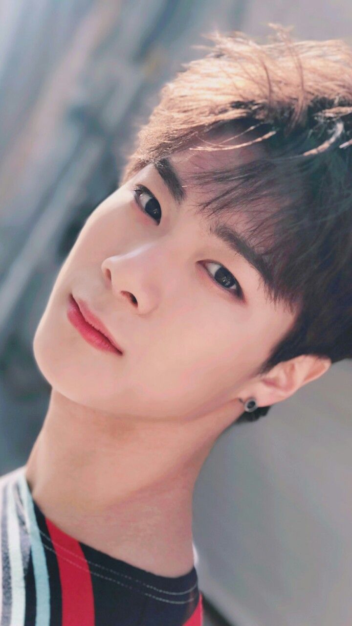 Moonbin Astro Wallpaper Hd - HD Wallpaper 