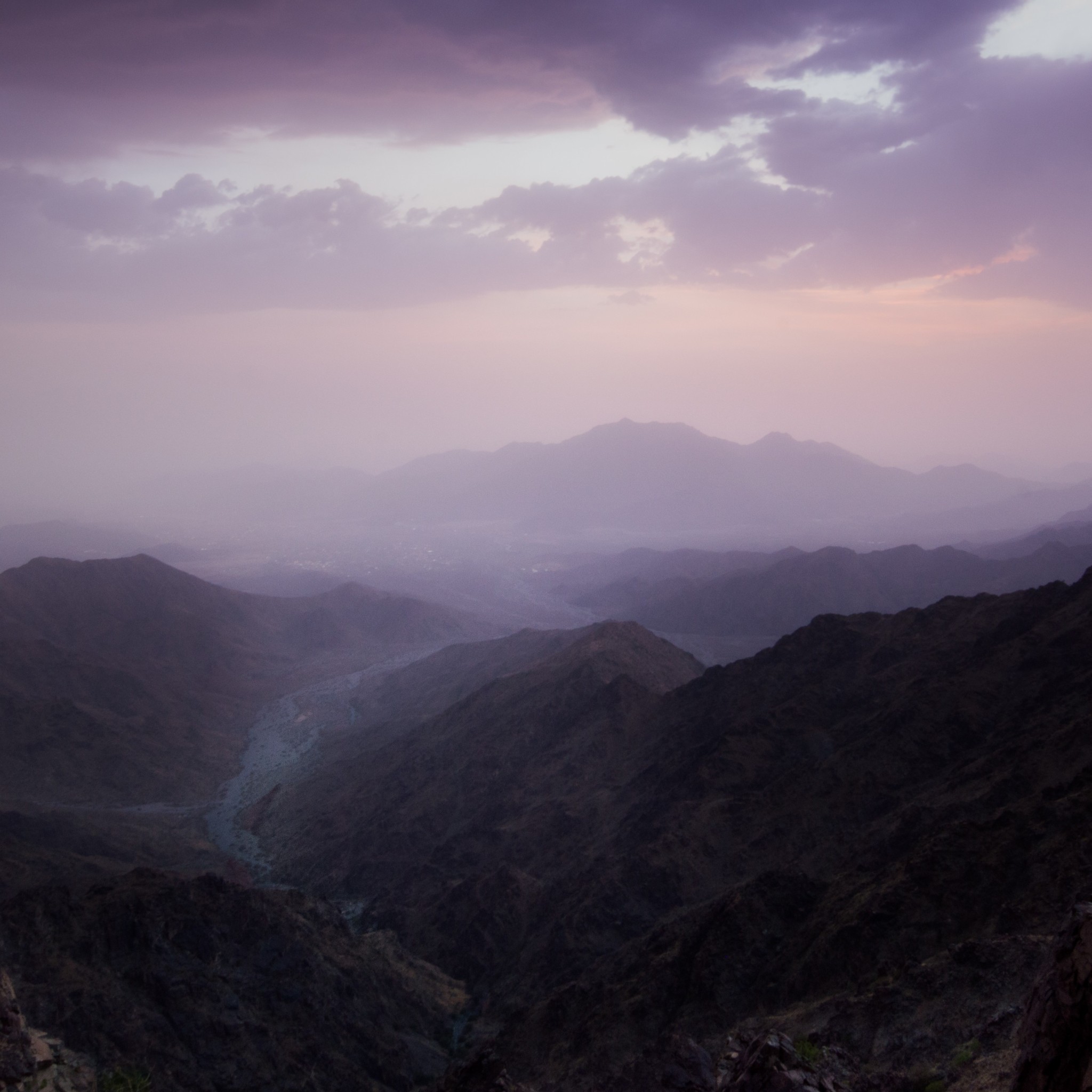 Ipad 9,7 - Summit - HD Wallpaper 