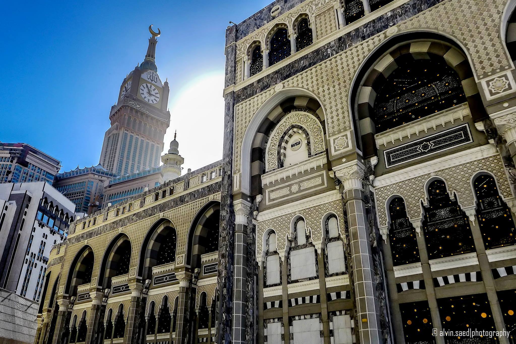 Outside Masjid Al-haram - Masjid E Haram Outside - HD Wallpaper 
