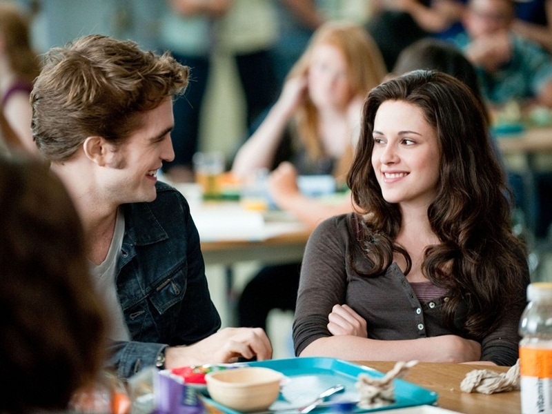 Edward - Bella Et Edward Twilight 5 - HD Wallpaper 