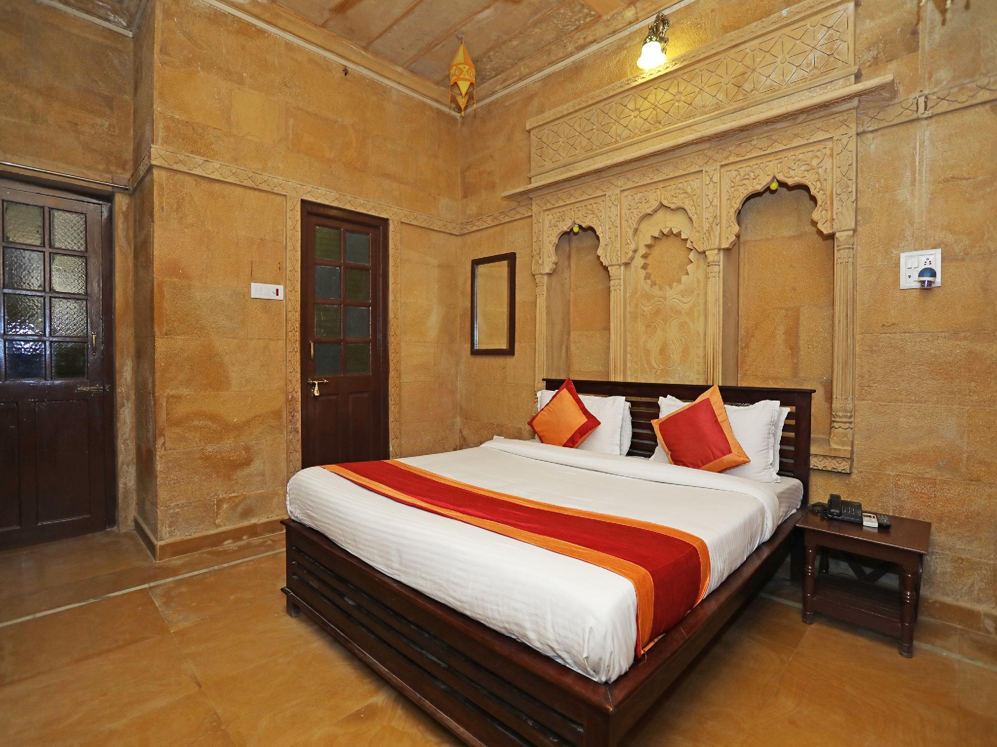 Hotel Nirmal Haveli Jaisalmer - HD Wallpaper 
