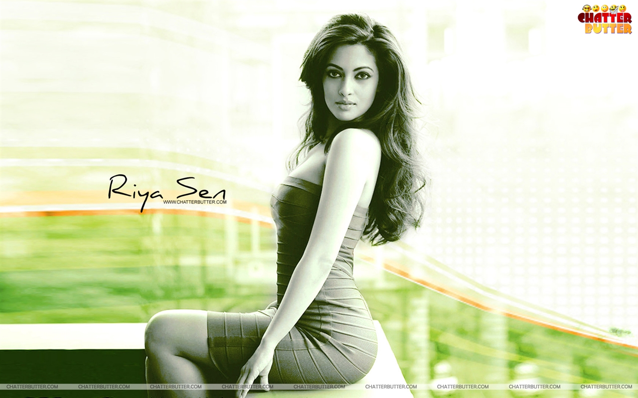 Dobaara See Your Evil Movie Huma Hot - HD Wallpaper 