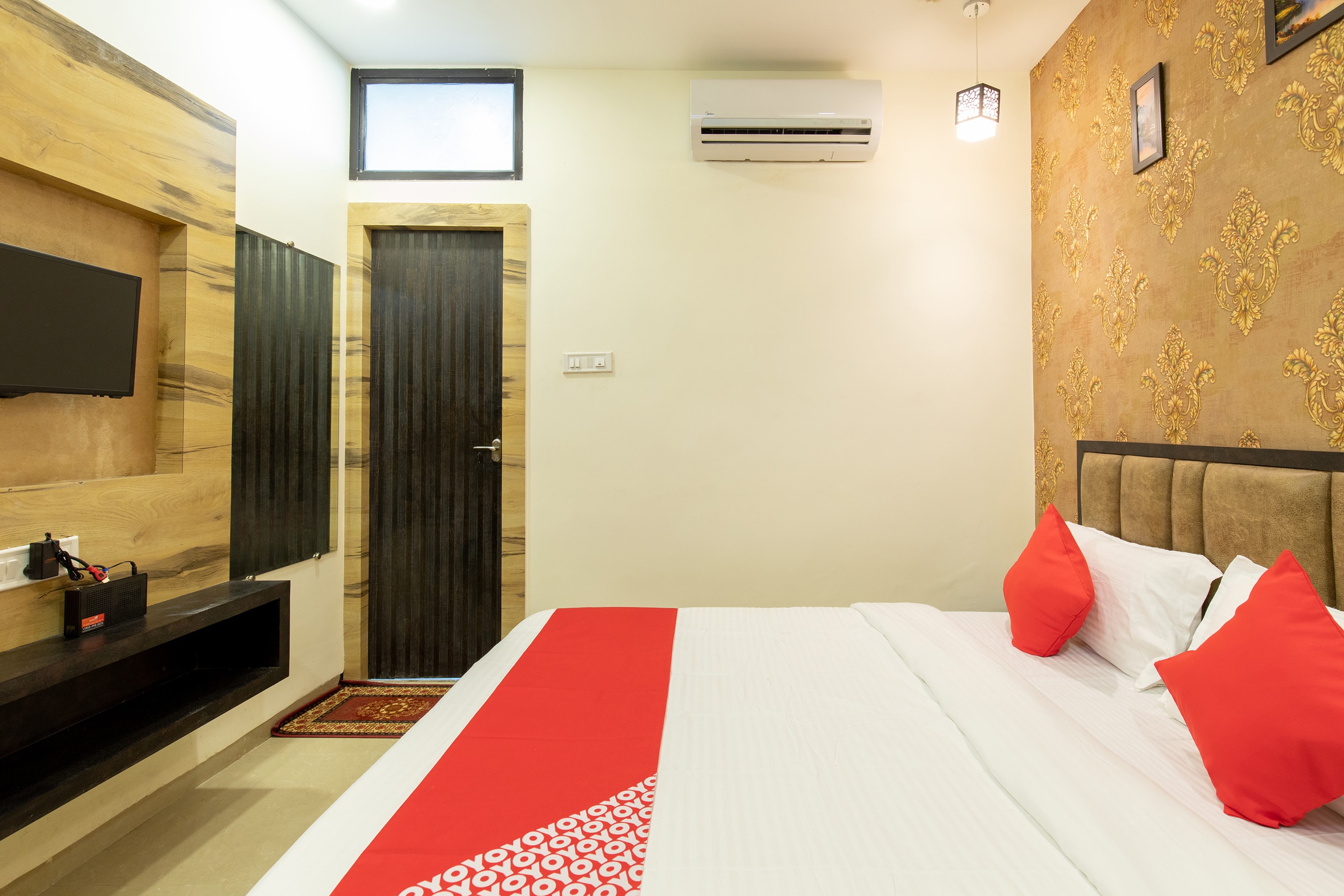 Oyo 16546 Hotel Saurabh - Bedroom - HD Wallpaper 