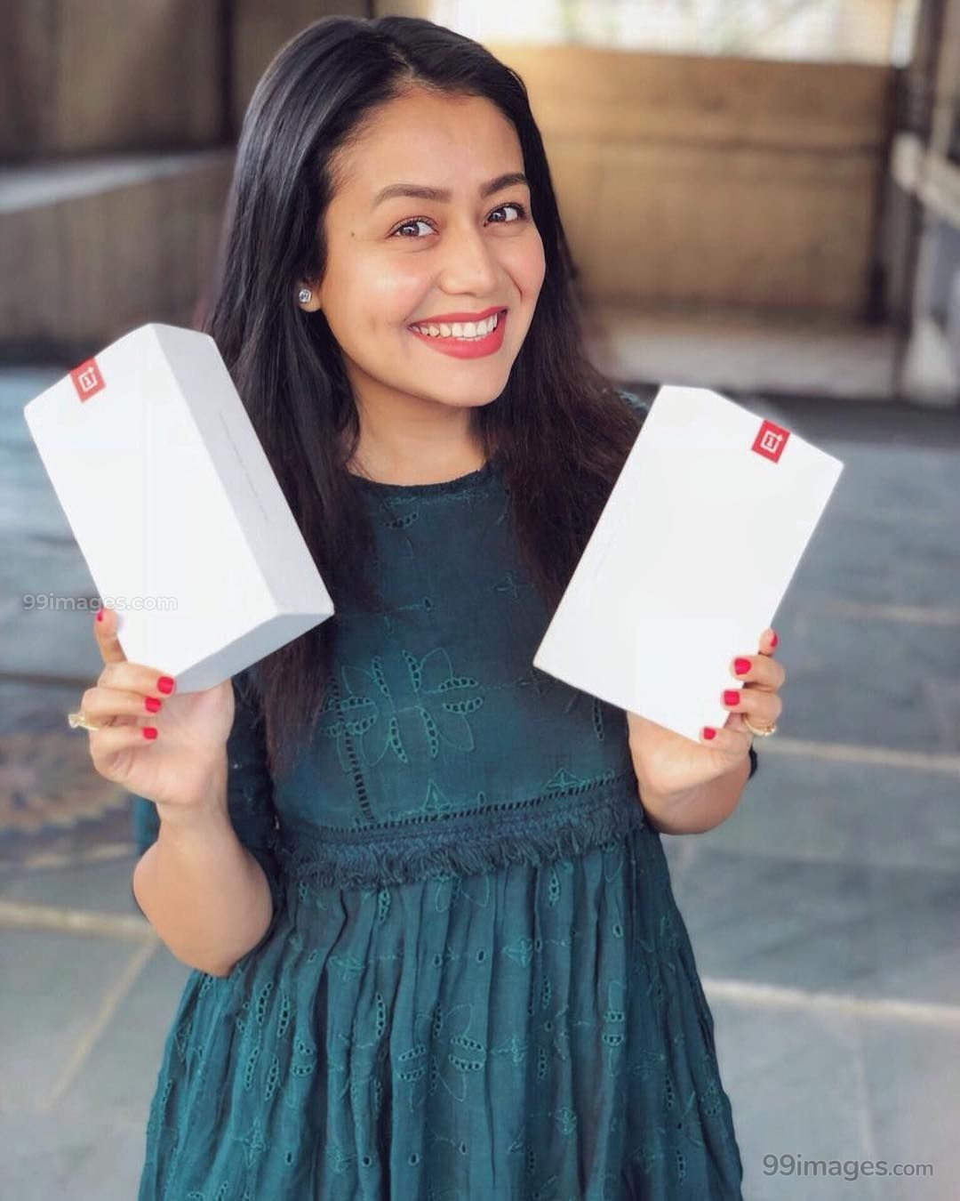 1080p Neha Kakkar Hd - HD Wallpaper 