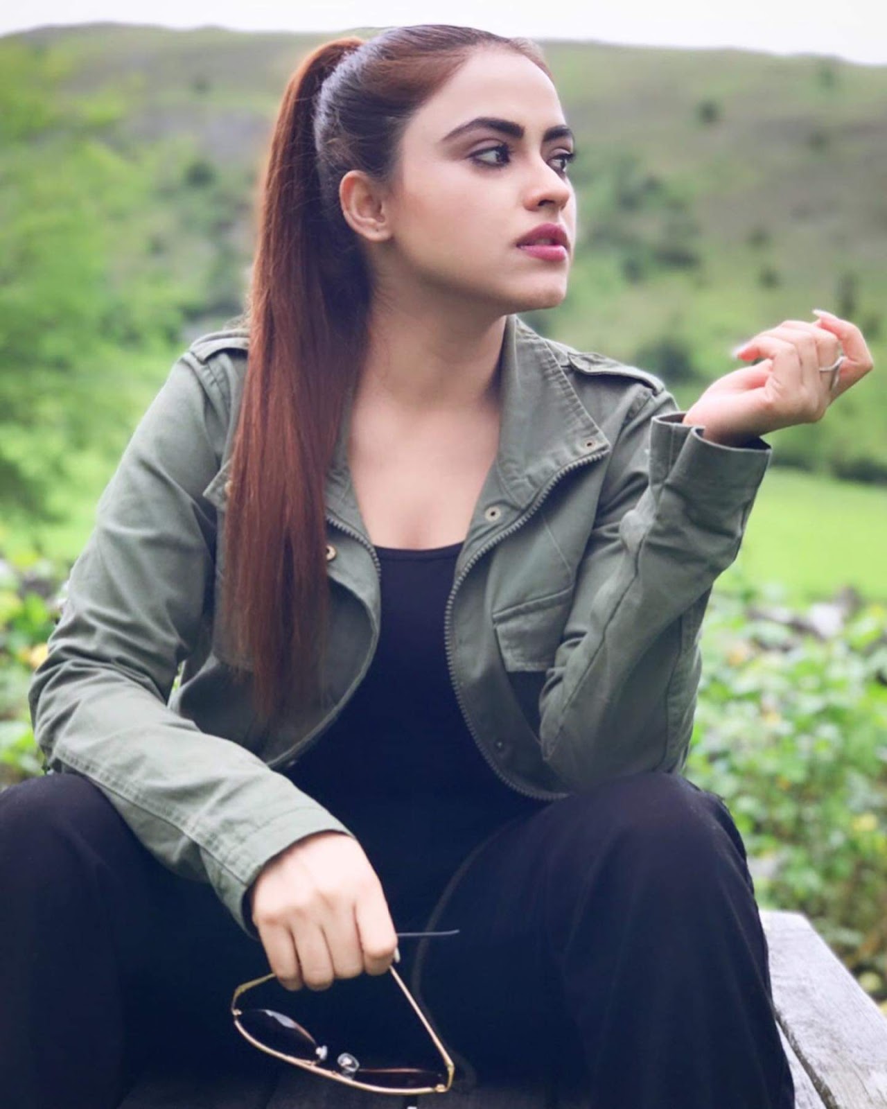 Simi Chahal Hd Pics Simi Chahal 1280x1600 Wallpaper Teahub Io