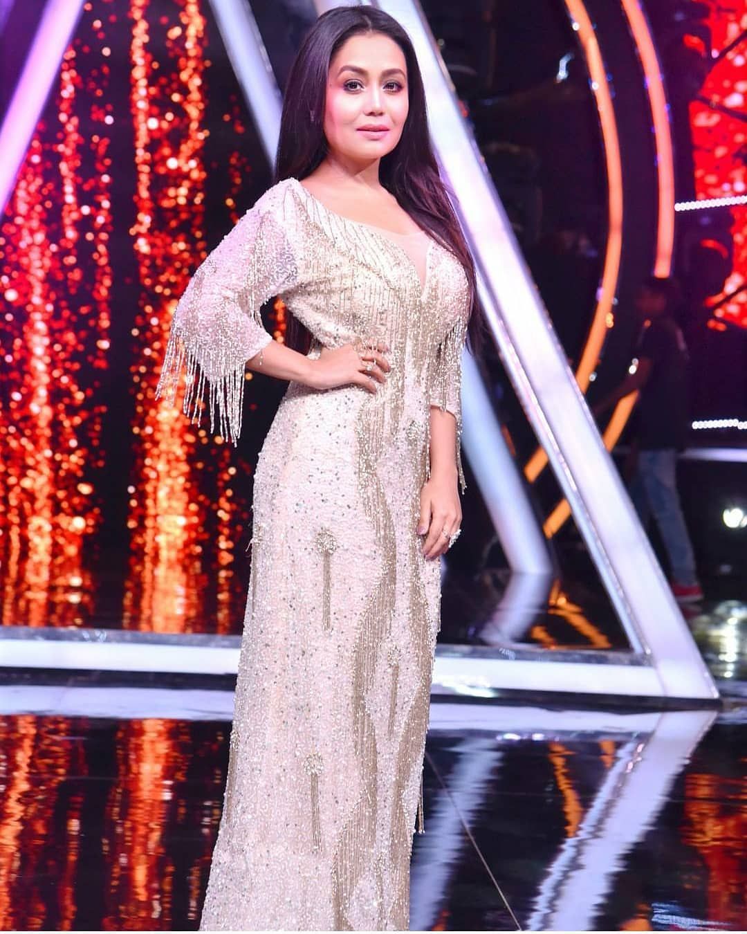 Neha Kakkar New 2019 - HD Wallpaper 