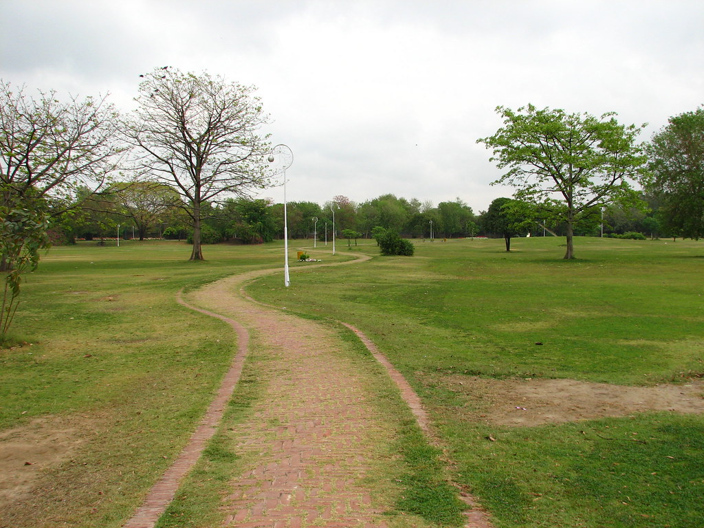 Model Town Park Lahore - HD Wallpaper 