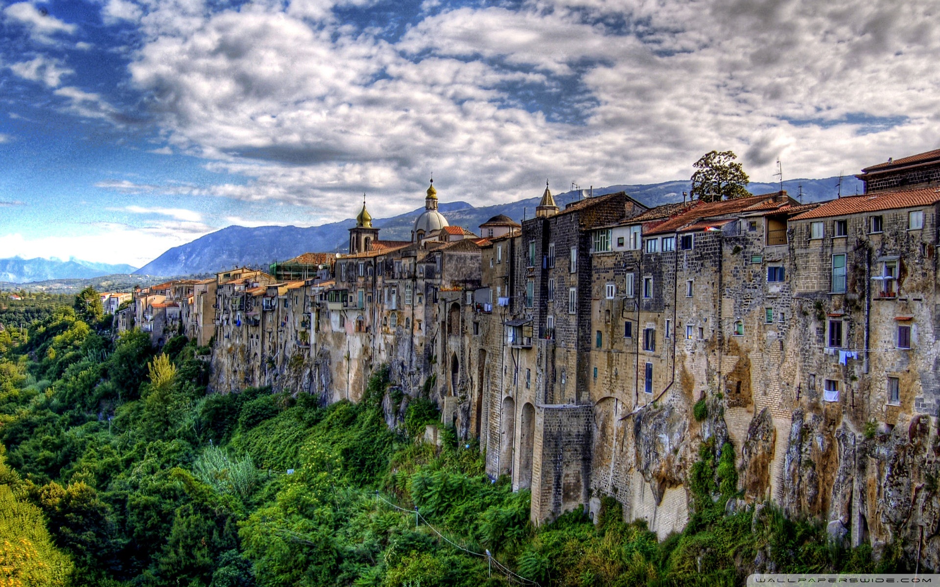 Sant Agata Dei Goti Benevento - HD Wallpaper 