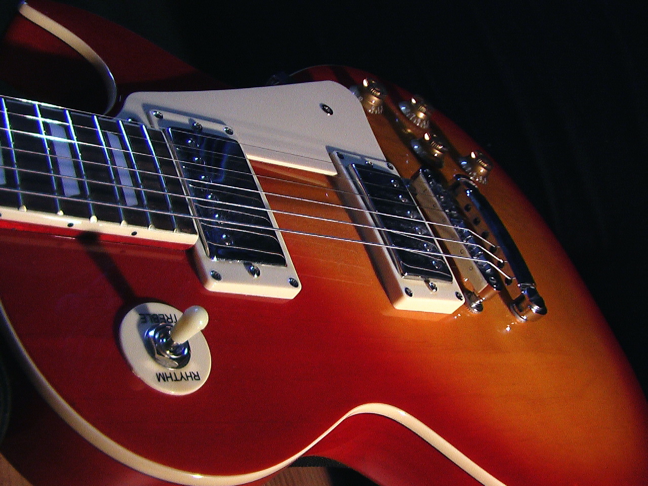Les Paul Cherry Sunburst - HD Wallpaper 