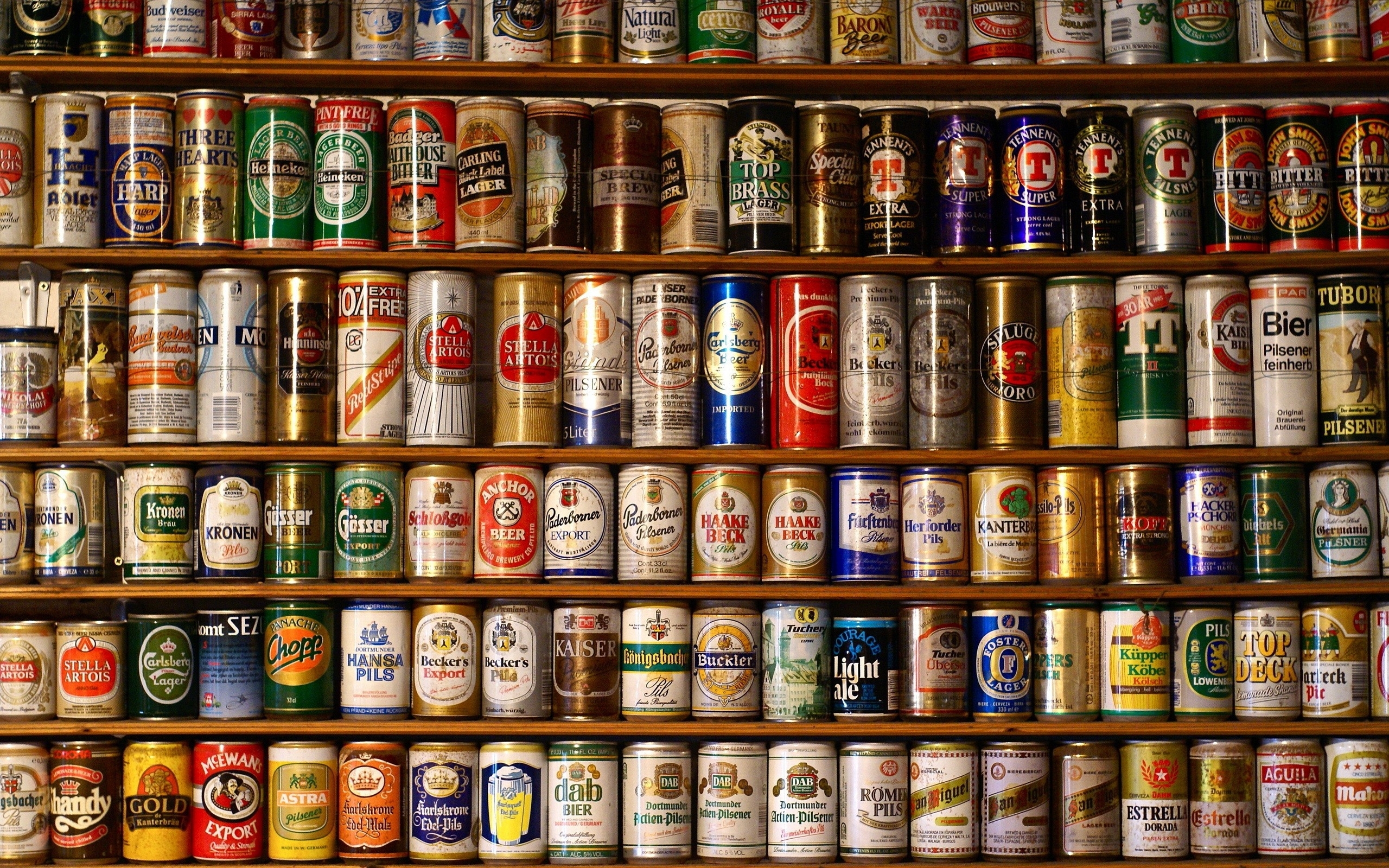 Beers Water Old Liquid Alcohol Heineken Courage Tin - Beer Wallpaper Hd - HD Wallpaper 