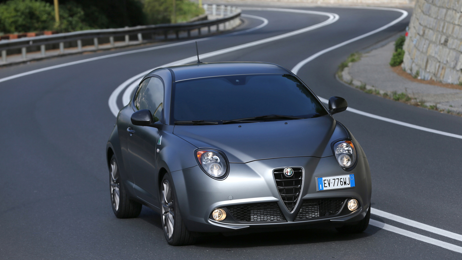 Alfa Romeo Mito Wallpaper Hd - Alfa Romeo Mito - HD Wallpaper 