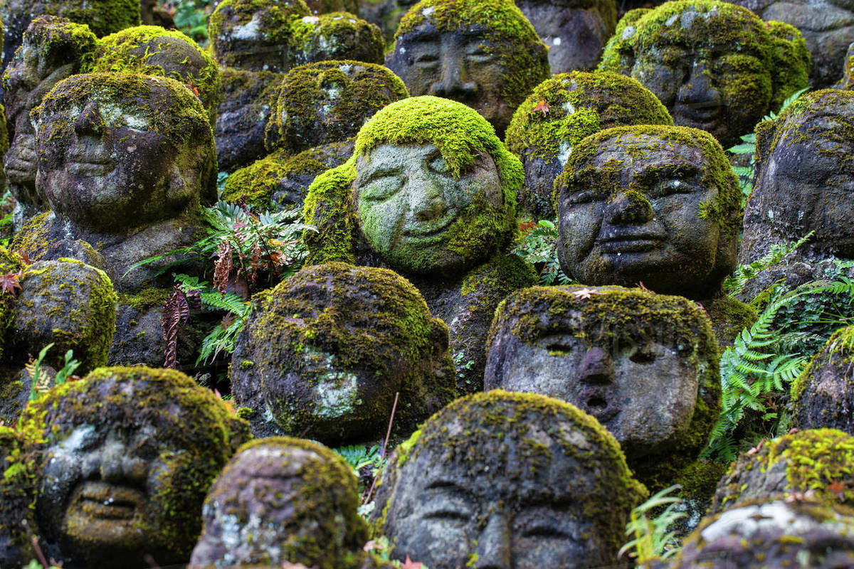 Rakan Buddhist Images, Otagi Nenbutsu Ji Temple, Arashiyama, - Otagi Nenbutsu Ji - HD Wallpaper 