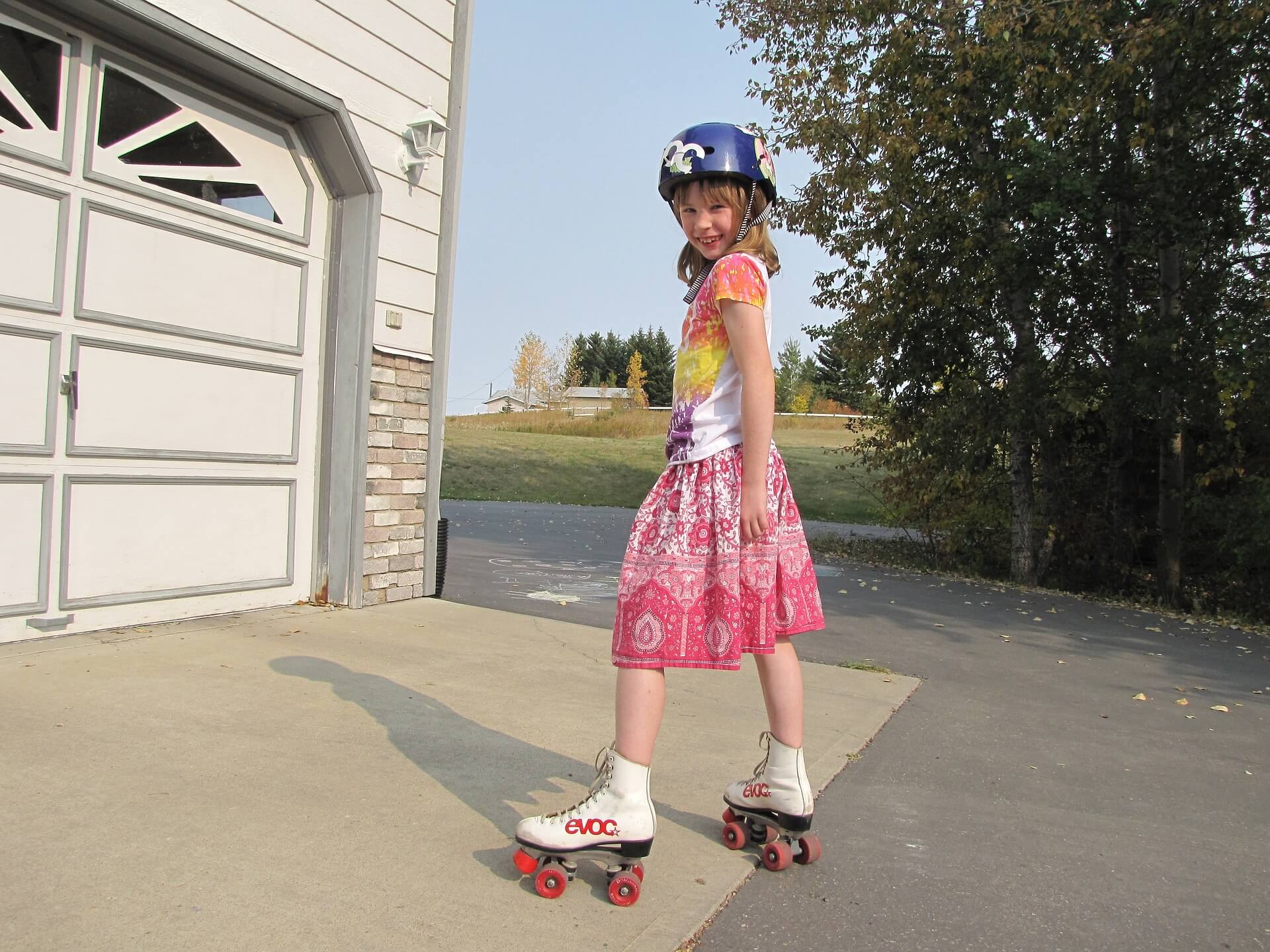 How To Teach Your Child How To Skate - Cool Roller Skates For Girls - HD Wallpaper 