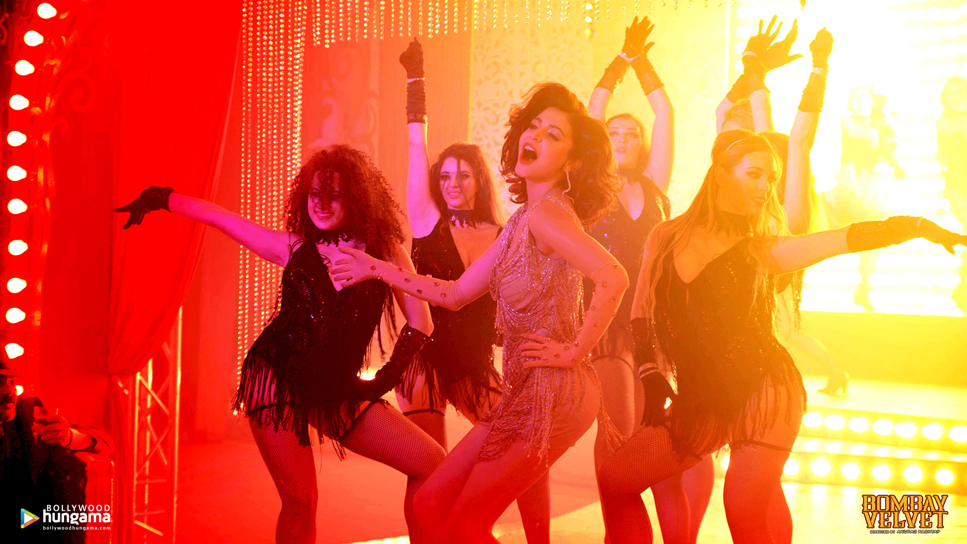 Bombay Velvet - Anushka Sharma Bombay Velvet Dance - HD Wallpaper 