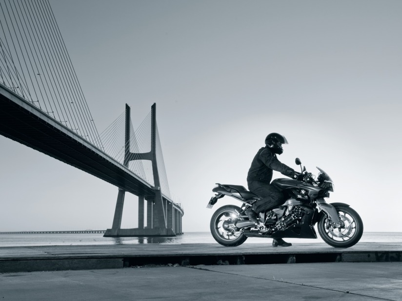 Cable-stayed Bridge - HD Wallpaper 