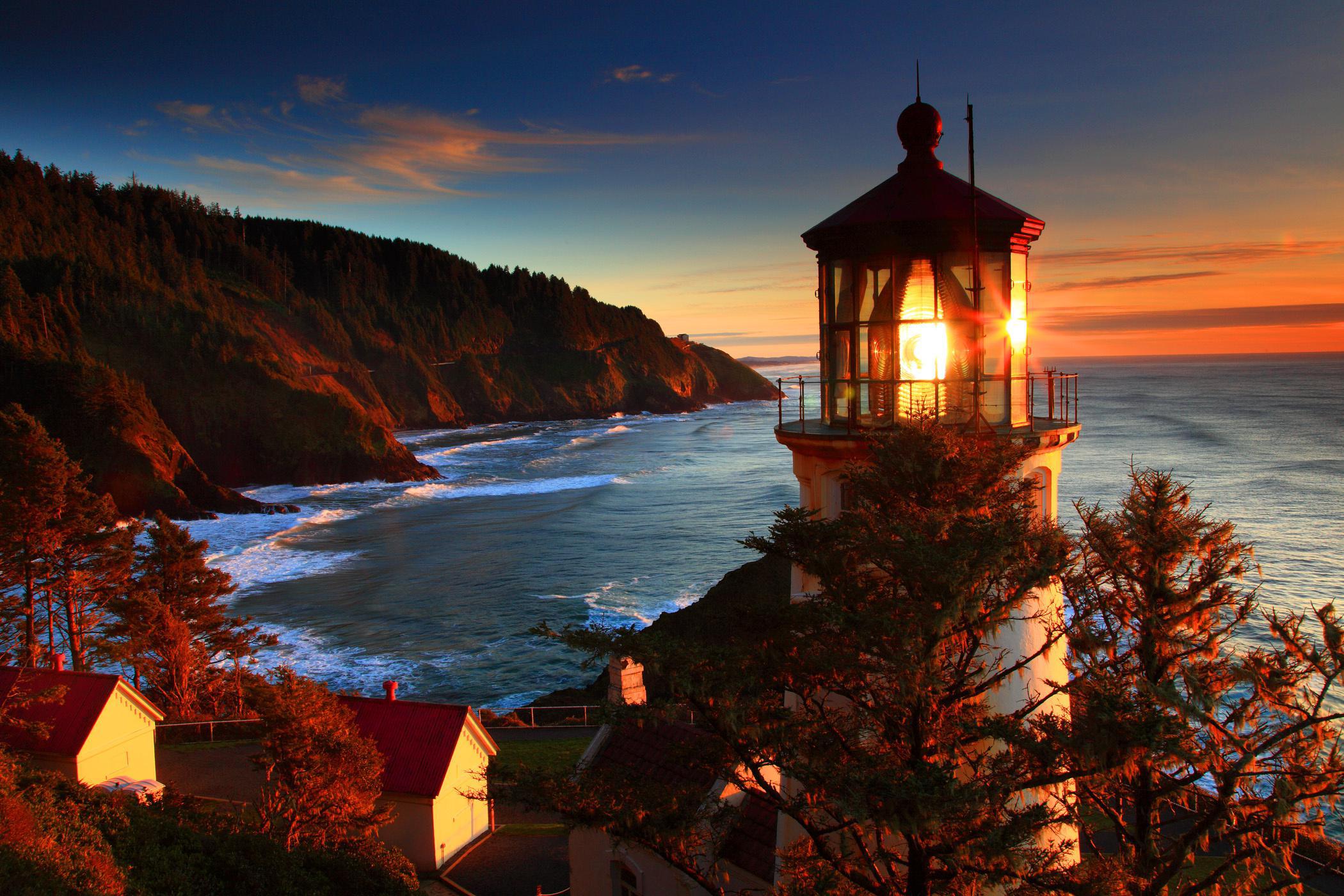 Küste Von Oregon Leuchtturm Meer Sonnenuntergang Landschaft - Heceta Head Lighthouse Sunset - HD Wallpaper 