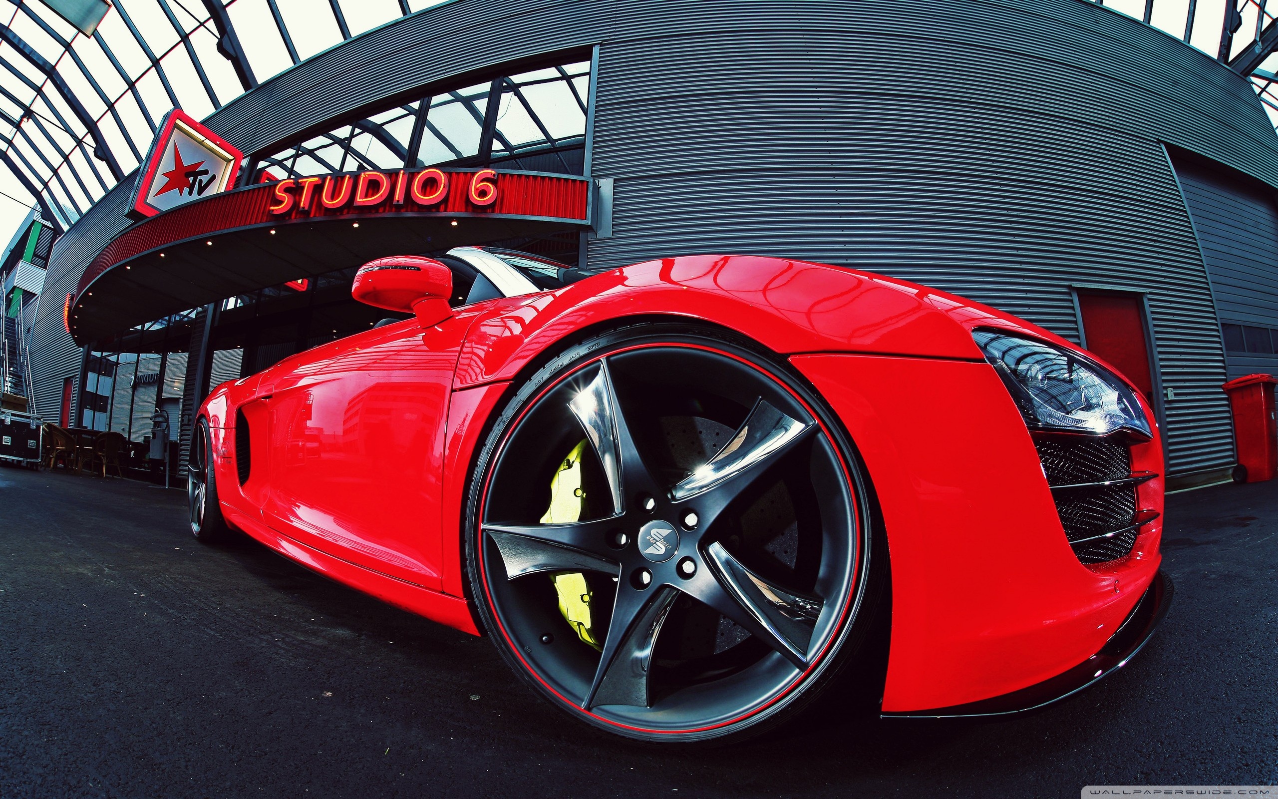 Sports Car Rims - HD Wallpaper 
