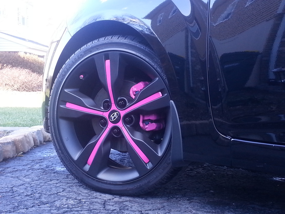 Pink And Black Rims 38 High Resolution Wallpaper - Black And Pink Plasti Dip Rims - HD Wallpaper 