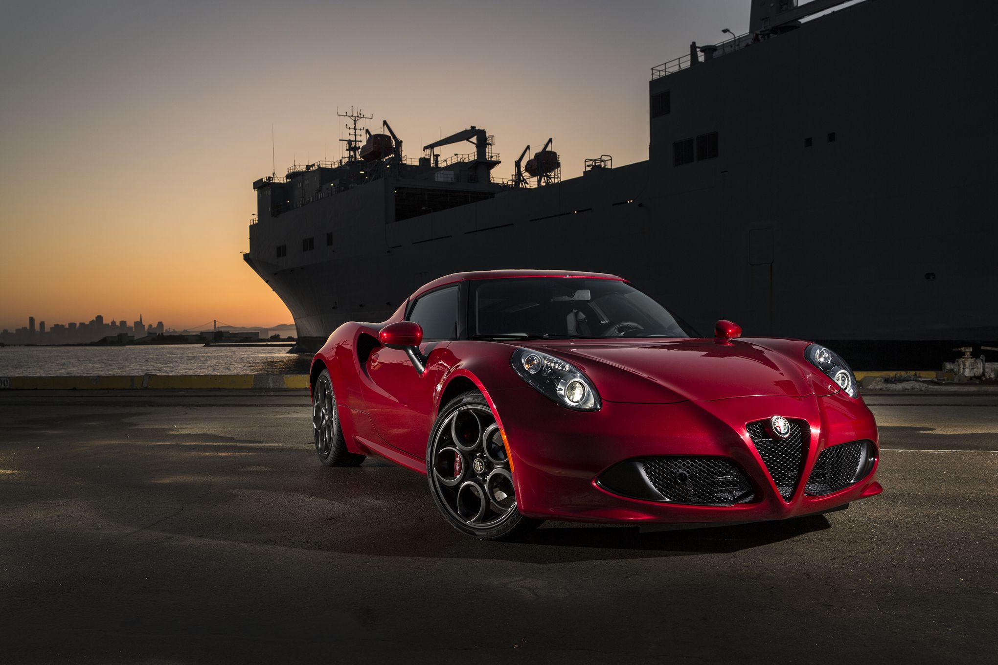 Alfa Romeo 4c - HD Wallpaper 