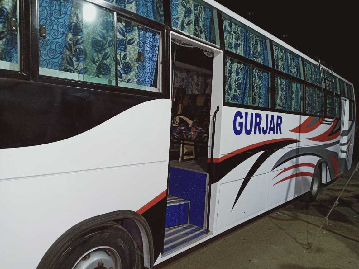 Tour Bus Service - HD Wallpaper 