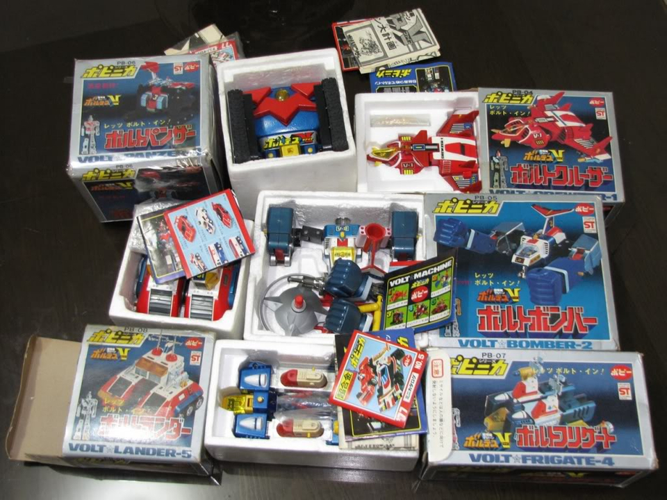 Action Figure - HD Wallpaper 