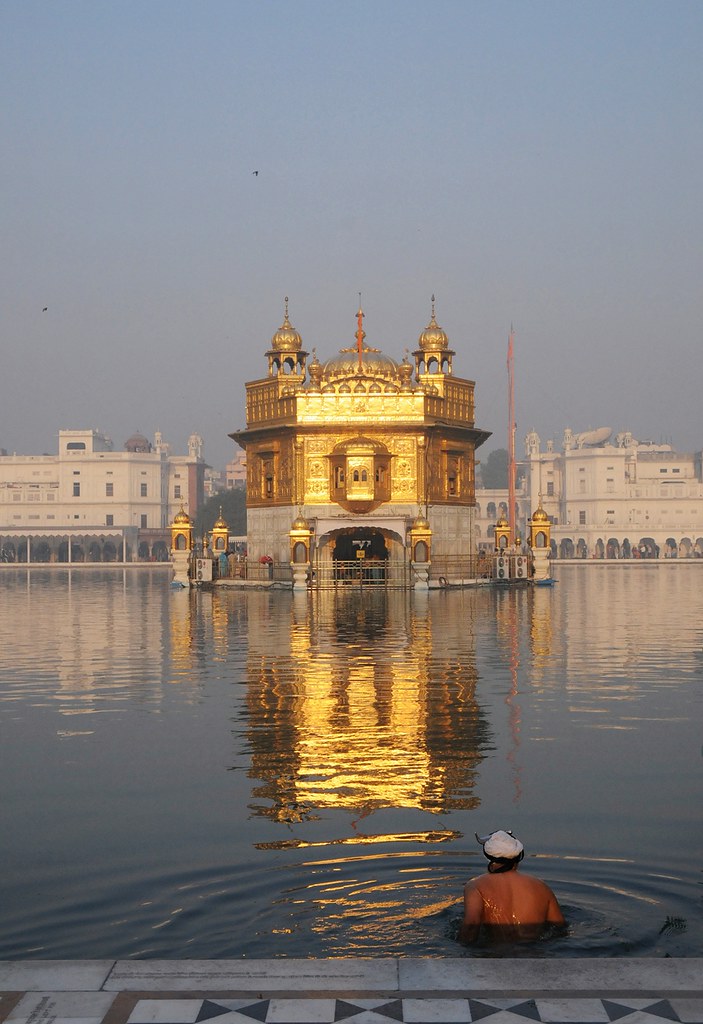 Golden Temple - HD Wallpaper 