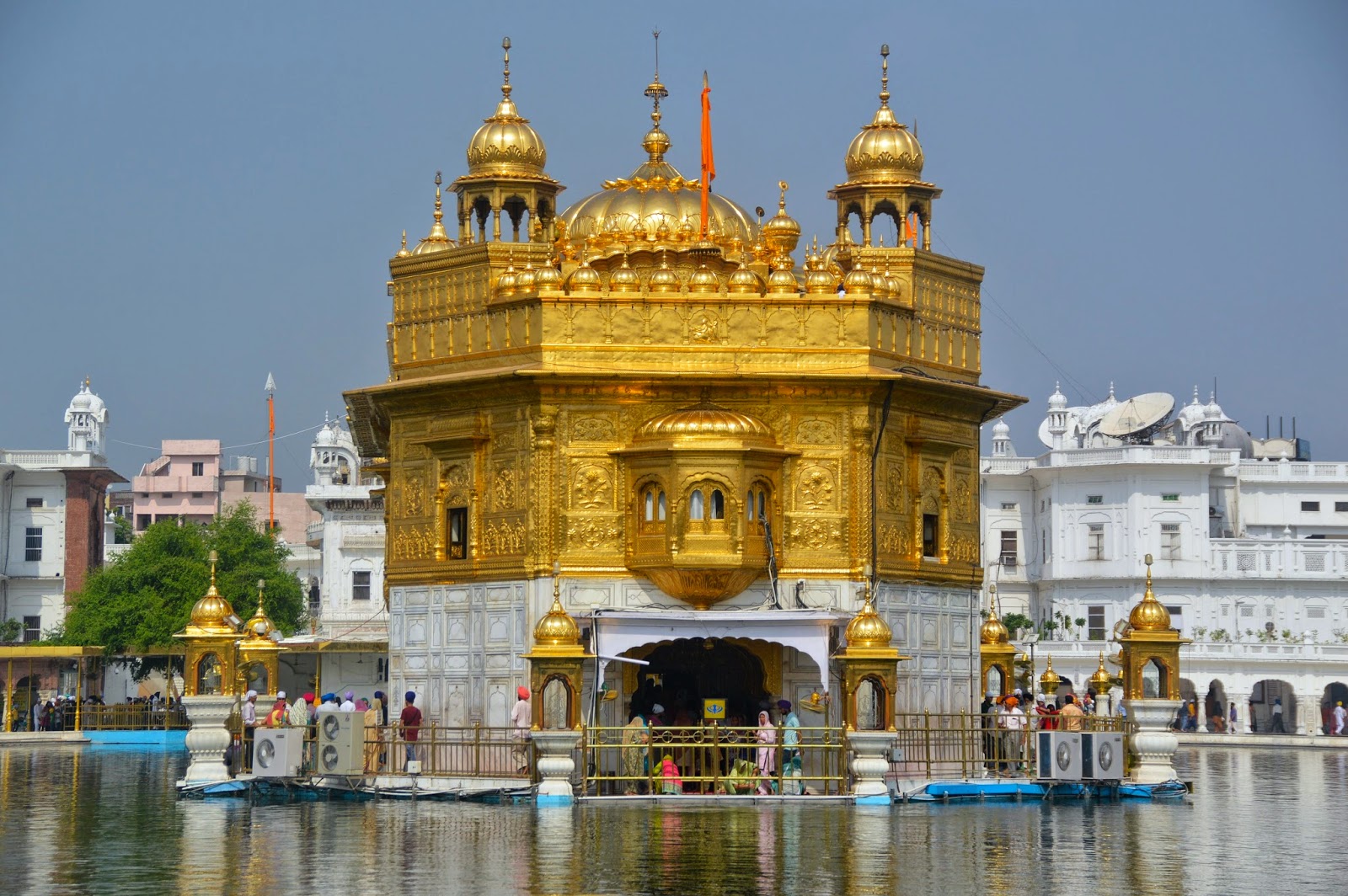 Golden Temple - HD Wallpaper 