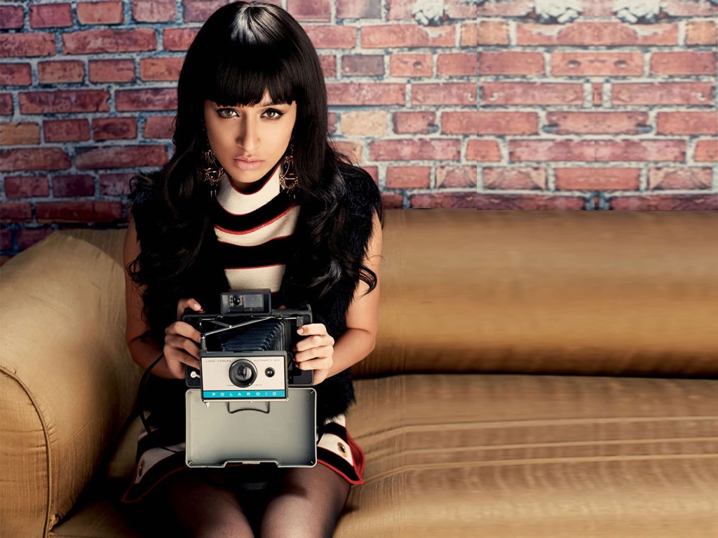 Shraddha Kapoor K Wallpapers Hd Wallpapers - Shraddha Kapoor In Boston University - HD Wallpaper 