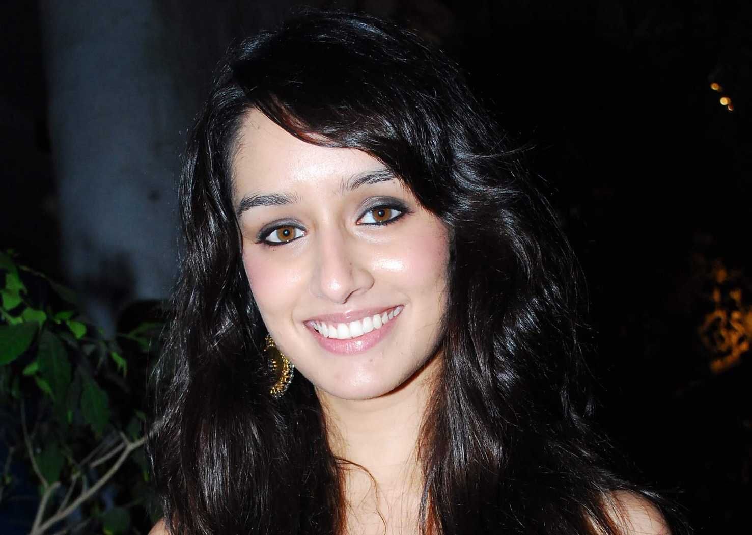 Cute Wallpapers Smile Beautiful Shraddha Kapoor - 1477x1050 Wallpaper - Cute Wallpapers Smile Beautiful Shraddha Kapoor - 1477x1050 Wallpaper -