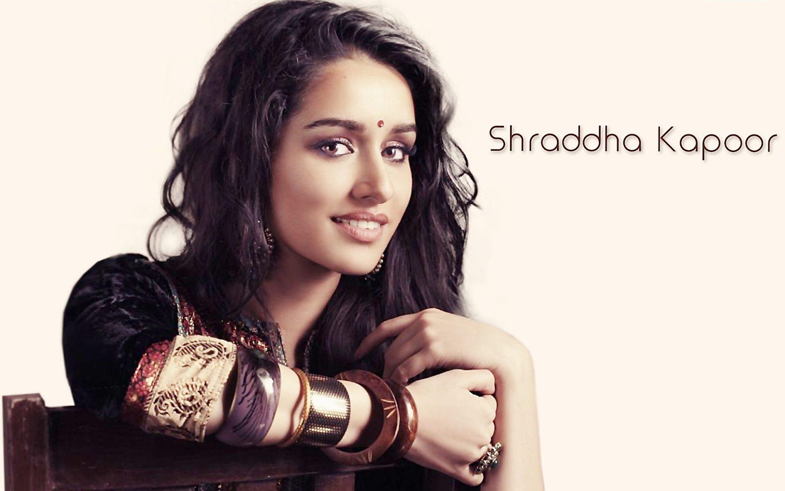 Hd Shraddha Kapoor Pics Aashiqui - Saree Wallpaper Shraddha Kapoor, wallpap...